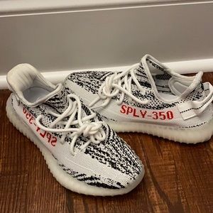 adidas yeezy 350 zebra